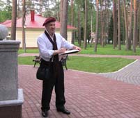 Шаржист Мишель на корпоративе на базе 