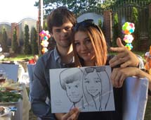Молодая парочка получила свой шарж
