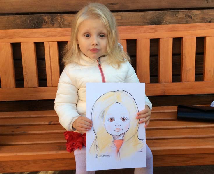 Василина позирует шаржисту Мишелю на свадьбе в усадьбе 